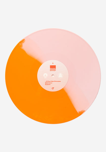 Com-Truise-Iteration-Exclusive
