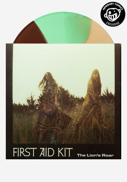 www.newburycomics.com